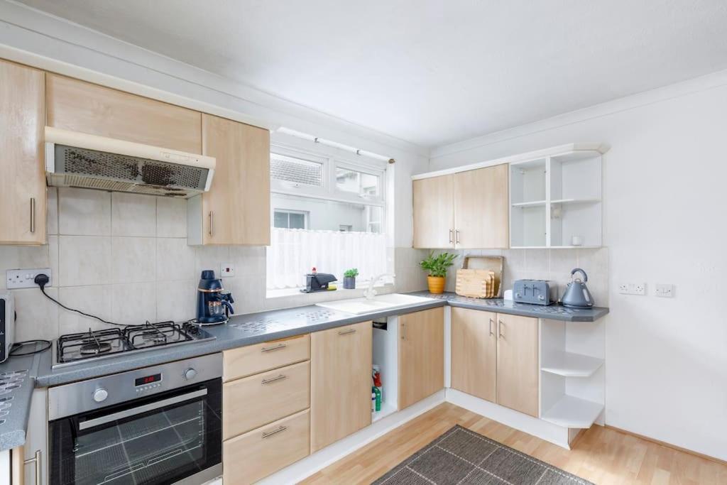 Charming 2 Bedroom Flat In Central Hove With Free Parking Brighton Exterior foto